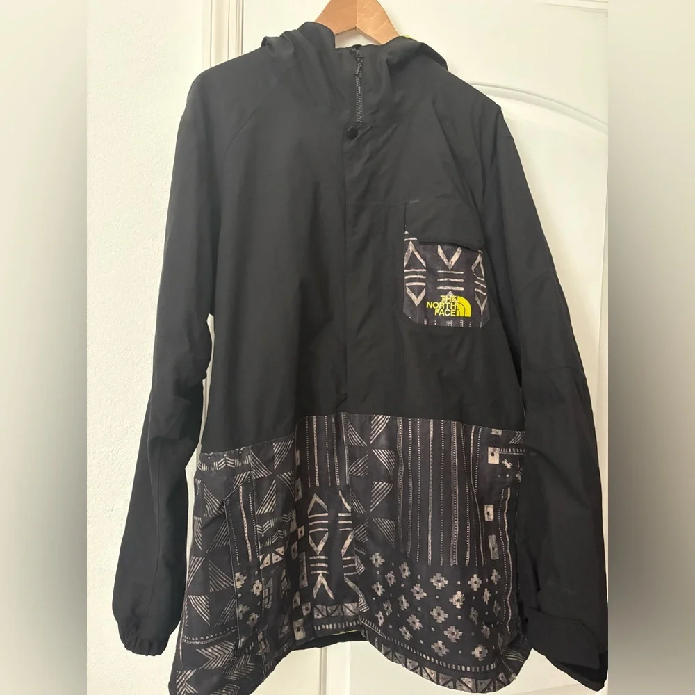 North face snow Number 11 shell jacket size L
